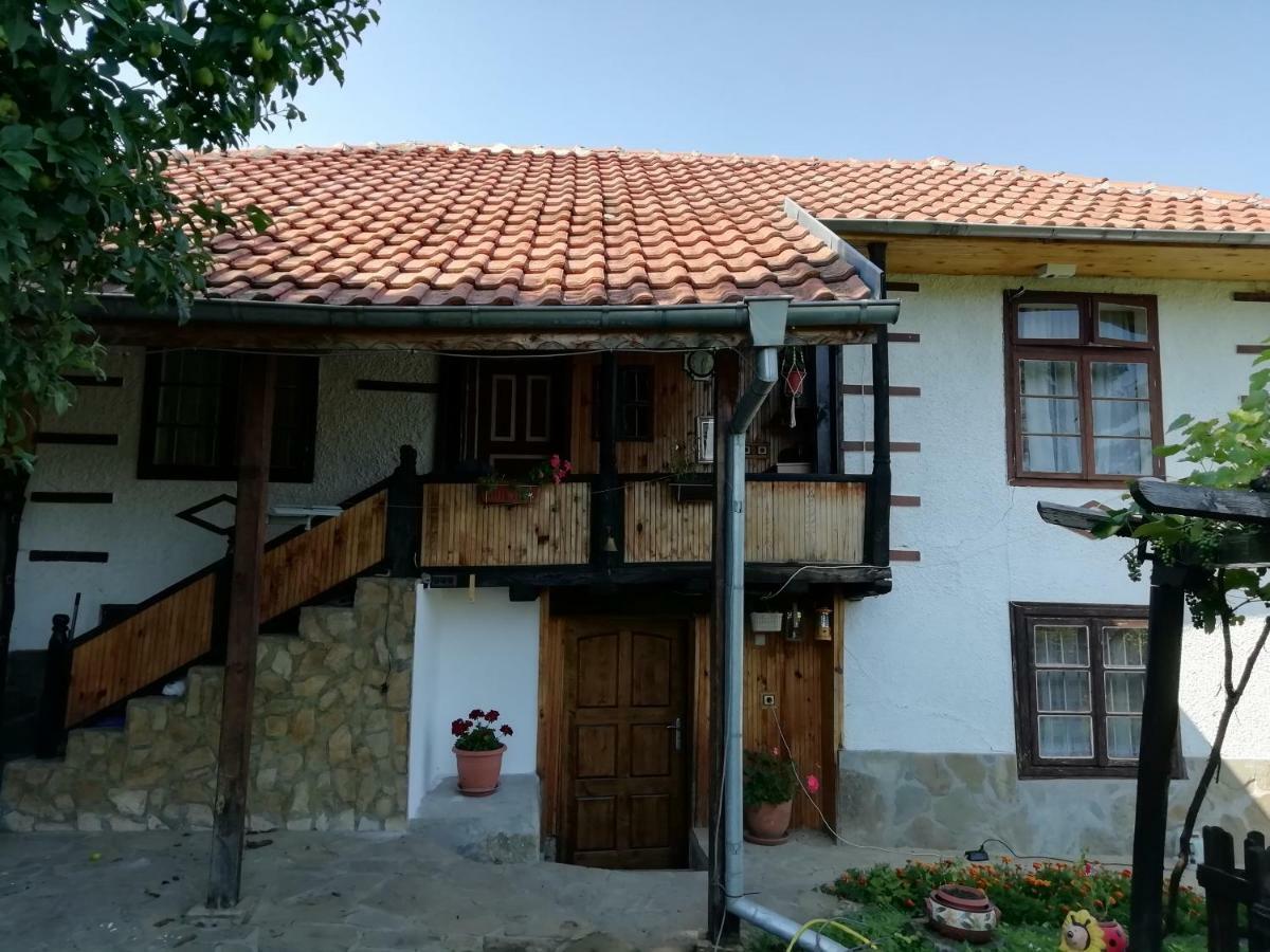 Дядо Цоньовата Къща Villa Sevlievo Exterior photo